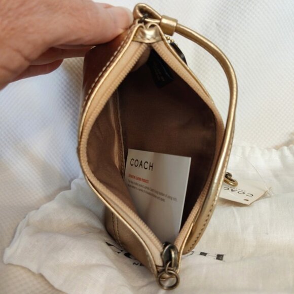 Coach Metallic Leather Hampton Wristlet in Gold/Brass, NWT - Picture 6 of 6